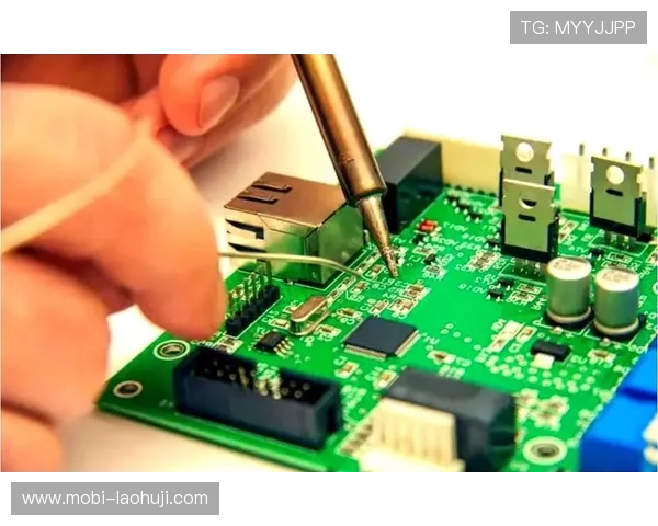 深入探讨db电子技术在智能设备中的创新应用与未来前景 深入探讨db电子技术在智能设备中的创新应用与未来前景